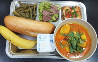 SỰ KIỆN “BỮA CƠM CÔNG ĐOÀN” – KỶ NIỆM 95 NĂM NGÀY THÀNH LẬP CÔNG ĐOÀN VIỆT NAM (11)