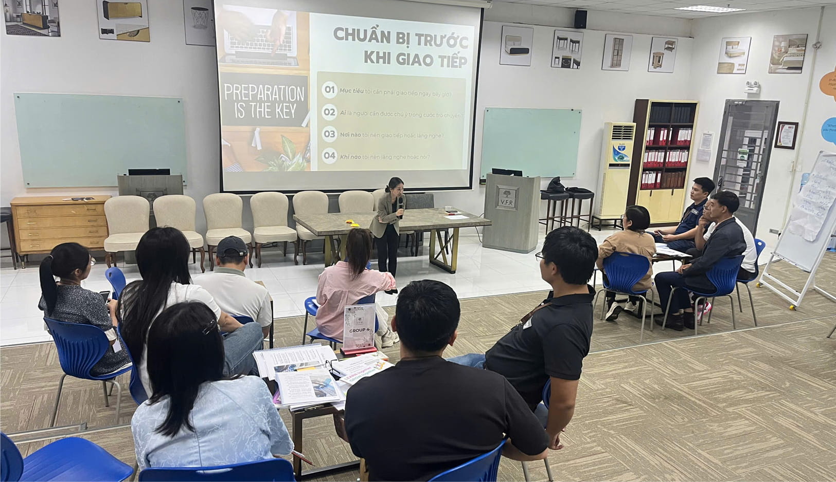 CHƯƠNG TRÌNH ĐÀO TẠO QUẢN LÝ CẤP TRUNG: CHỦ ĐỀ 3 – “KỸ NĂNG GIAO TIẾP: NÂNG TẦM ẢNH HƯỞNG LÃNH ĐẠO” (3)