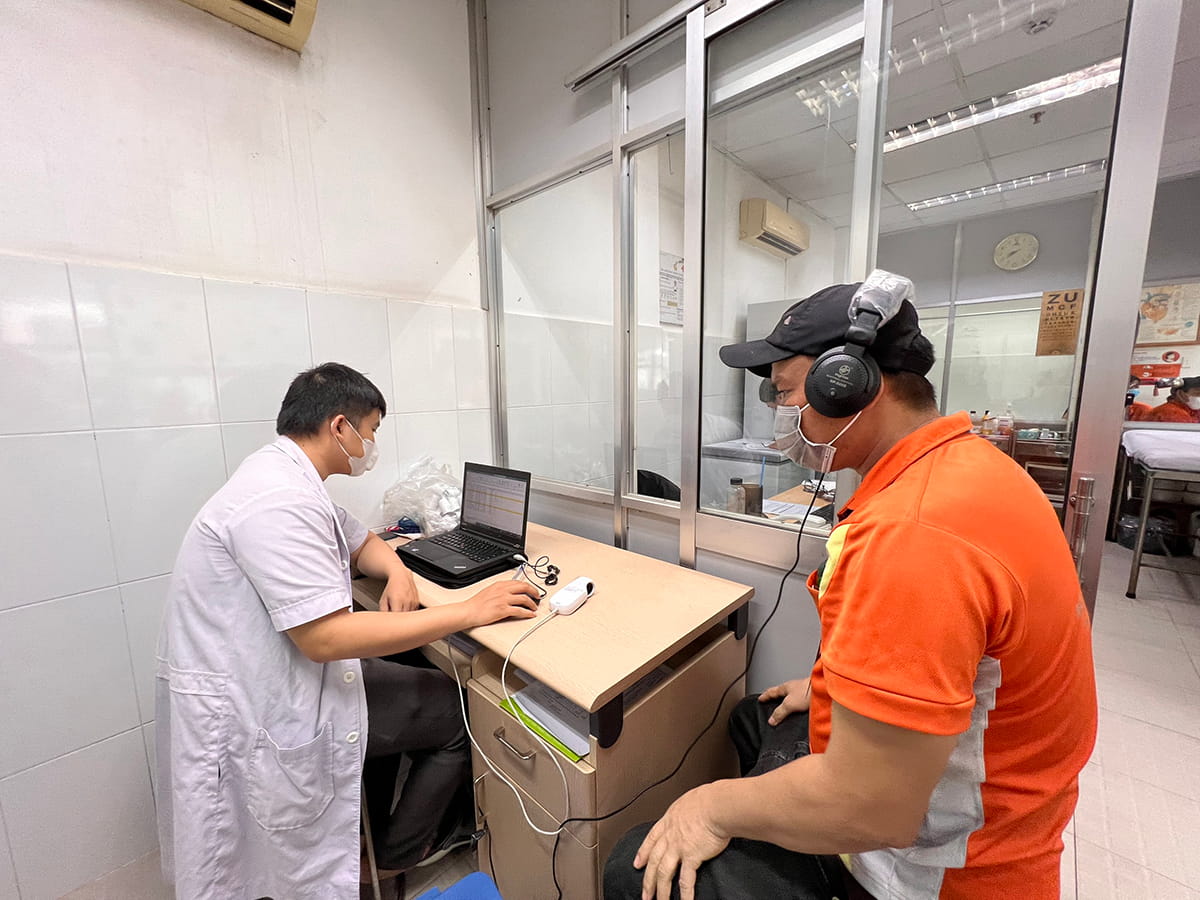 HOÀN TẤT TỔ CHỨC KHÁM BỆNH NGHỀ NGHIỆP  CHO NGƯỜI LAO ĐỘNG V.F.R NĂM 2024 (5)