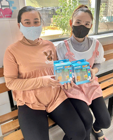 NỤ CƯỜI HẠNH PHÚC KHI ĐƯỢC QUAN TÂM – V.F.R LUÔN ĐỒNG HÀNH CÙNG MẸ BẦU (15)