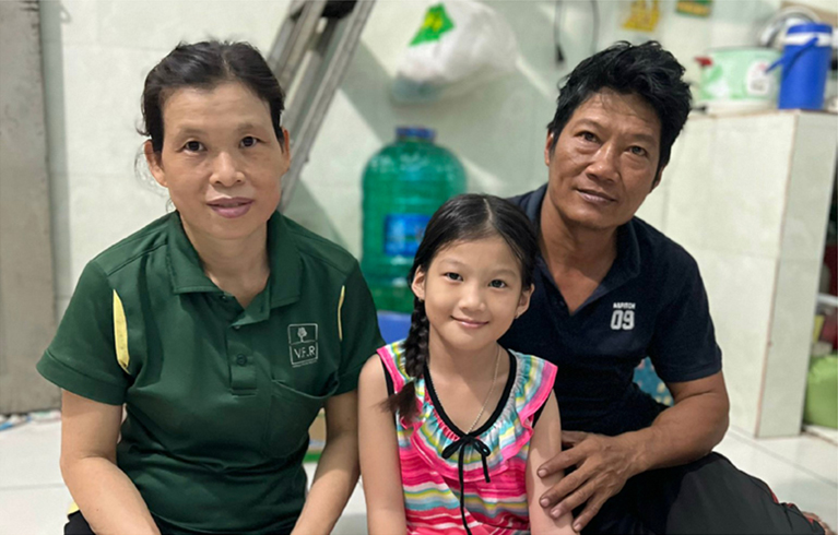 SỨC MẠNH CỦA LÒNG NHÂN ÁI: CÔNG ĐOÀN V.F.R QUYÊN GÓP GIÚP CON CÔNG NHÂN PHẪU THUẬT KHẨN CẤP (3)