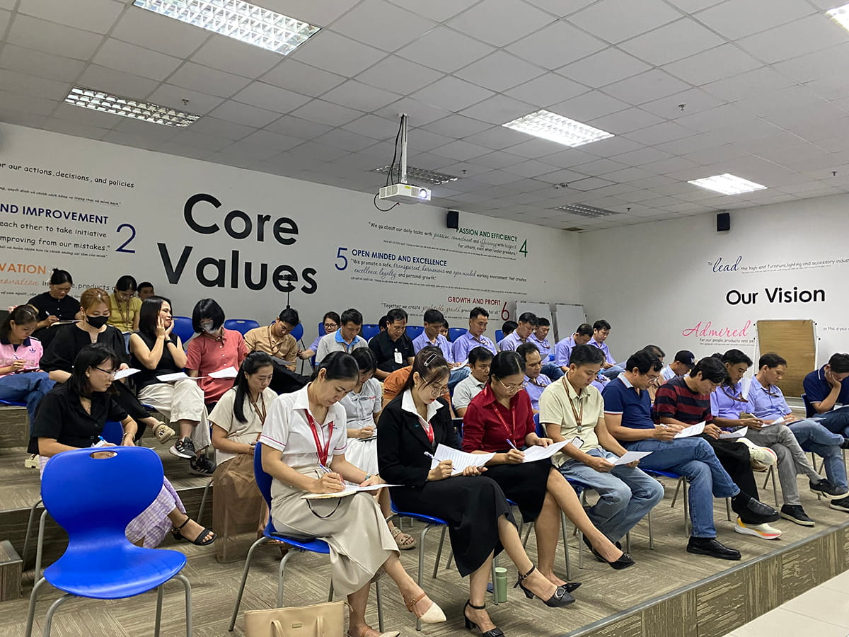 TẬP THỂ DỤC BUỔI SÁNG & QUẢN LÝ CĂNG THẲNG (7)