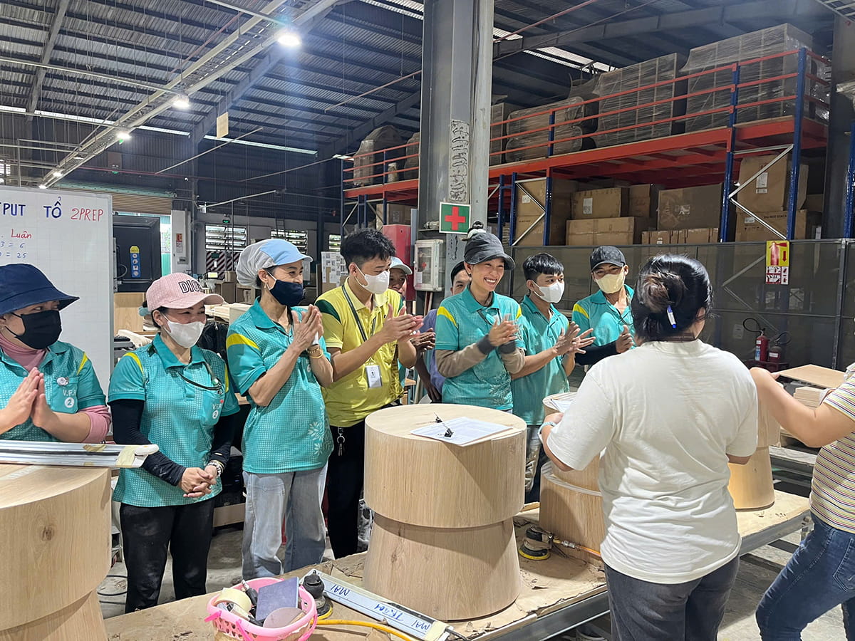 CHƯƠNG TRÌNH THI NÂNG BẬC TAY NGHỀ CHÀ NHÁM V.F.R (11)