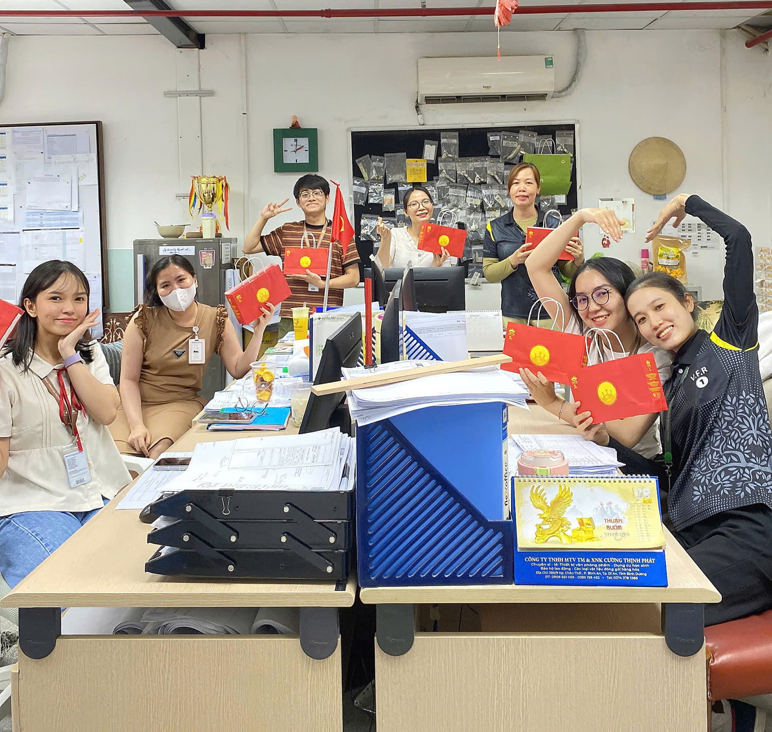 CÔNG TY VFR TRAO TẶNG 2.500 PHẦN QUÀ TRUNG THU CHO CÔNG NHÂN, NGƯỜI LAO ĐỘNG (11)