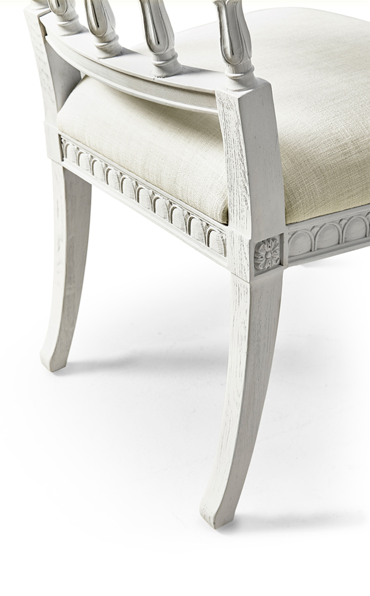 ALTOCUMULUS: AN ELEGANT TAKE ON THE CLASSIC CHAIR! (6)