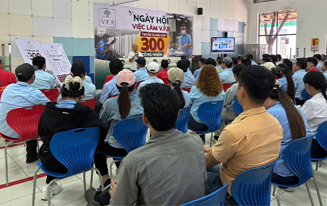 V.F.R CHÀO ĐÓN CÔNG NHÂN SCANCOM THAM QUAN VÀ TÌM HIỂU CƠ HỘI VIỆC LÀM